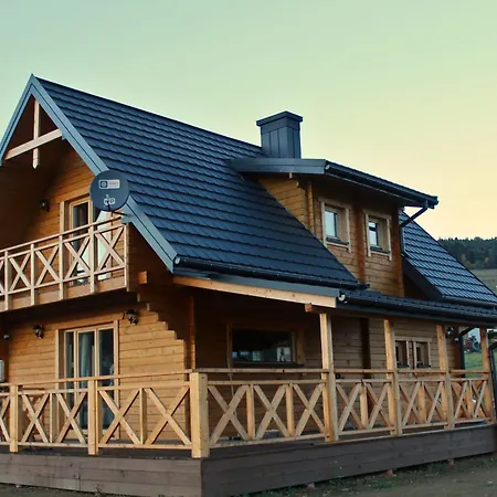 別荘 Dom Miedzy Wzgorzami ティリチ