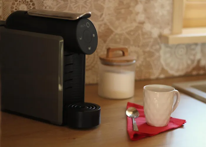 Dom Miedzy Wzgorzami *