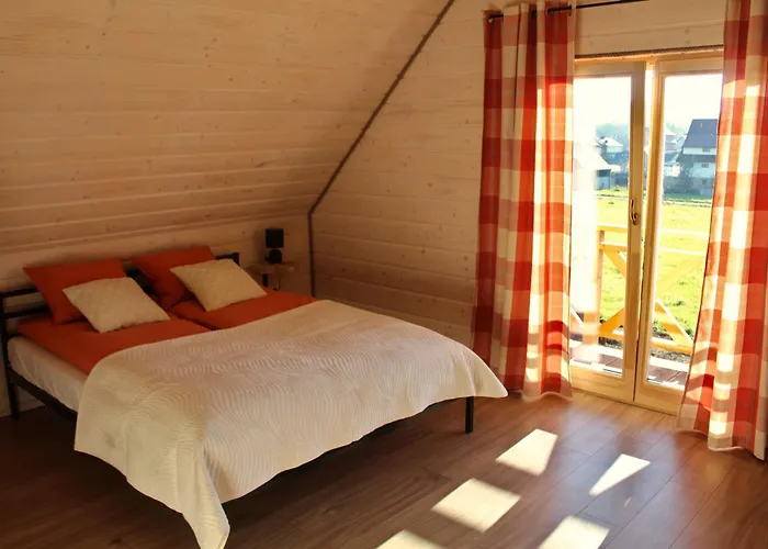 Dom Miedzy Wzgorzami Feriehus Tylicz